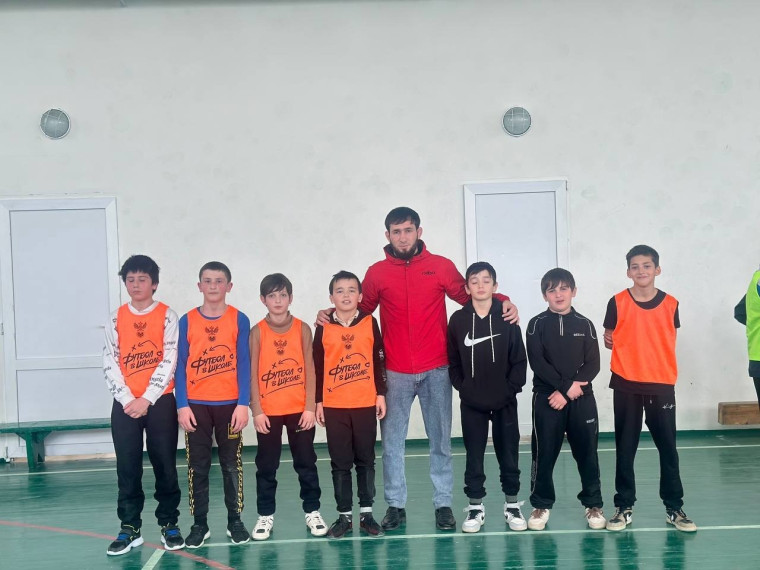 В нашей школе в этом учебном году стартовал всероссийский проект «Футбол в школе»..